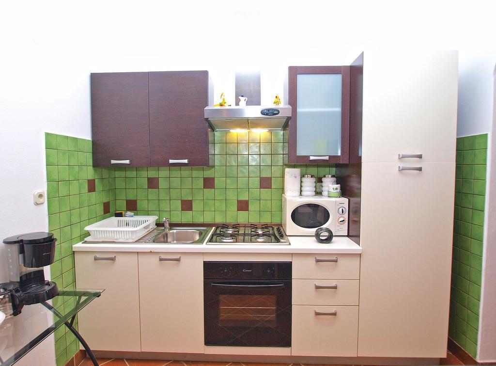 Apartments Anto 1296 Pula Exterior photo